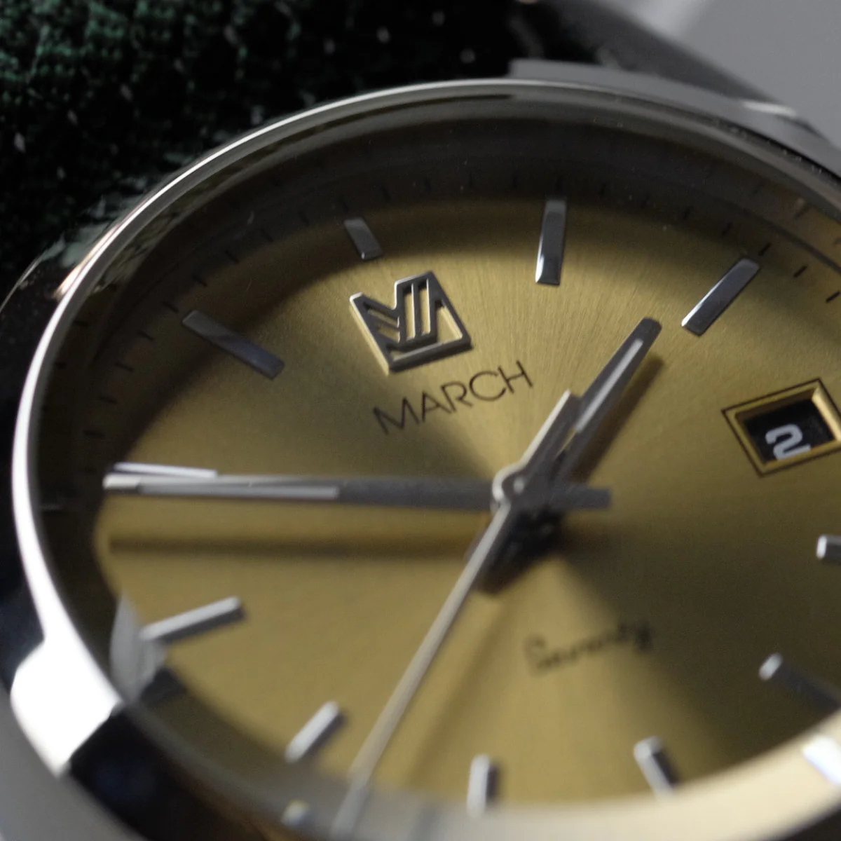MARCH LA.B Seventy 2 – Gold Dial SS - Image 3